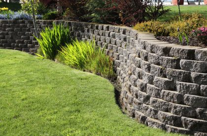 service-retaining-walls-01